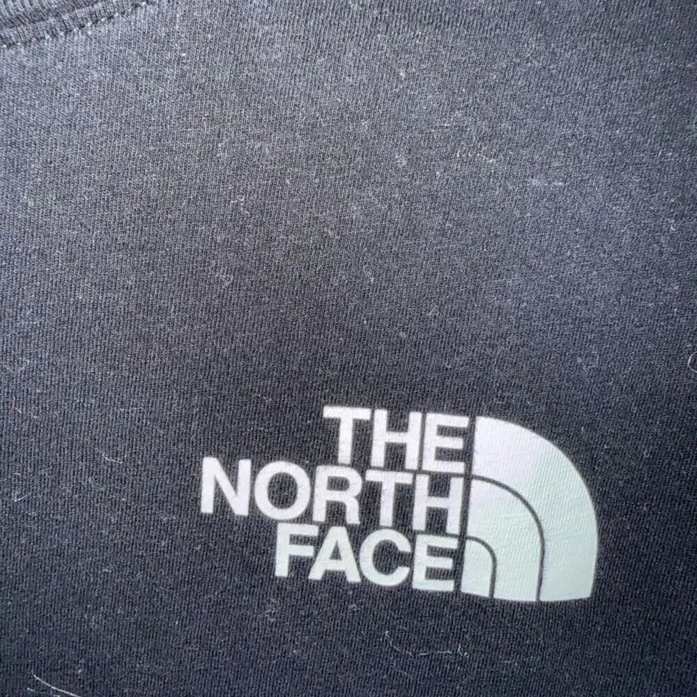 The-North-Face Men's Black Long Sleeve Shirt
